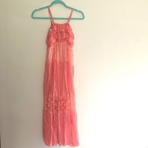 Lovely vintage peach lace dress!🍑